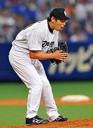 中日山井6勝目