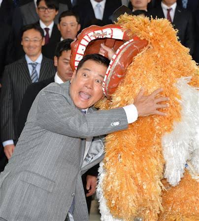 z 	YouTube>5{ ->摜>73 