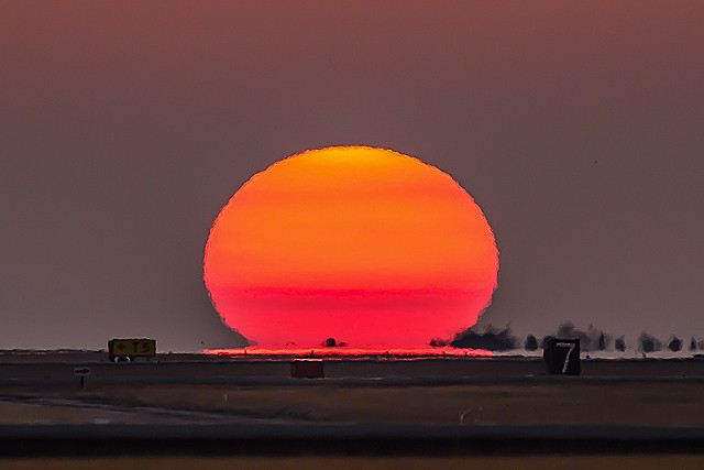 だるま夕陽