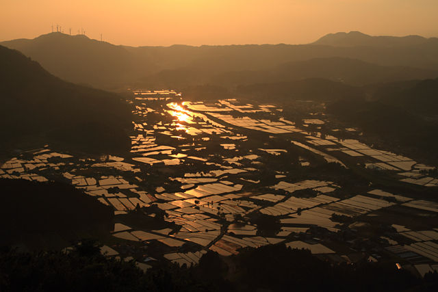 伐株山の夕景