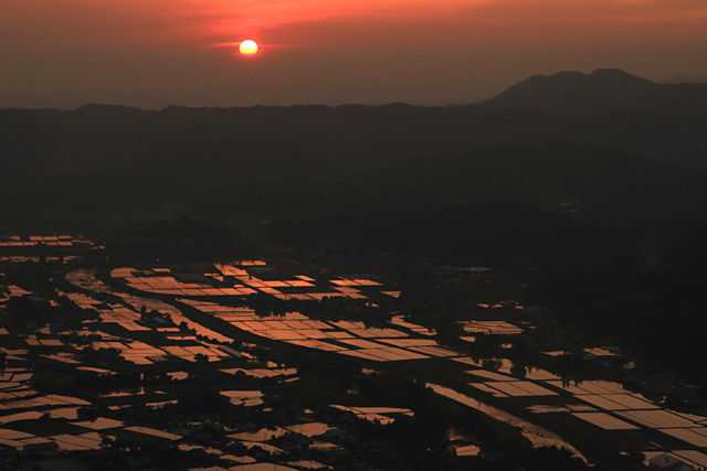 伐株山の夕景