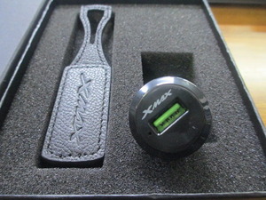 xmax 002