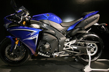 YZFR1