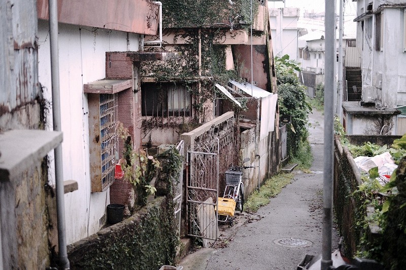 沖縄の路地