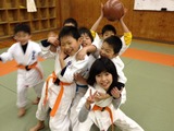 3babc810.jpg
