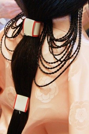 髪後ろ