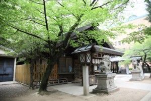 神社外観