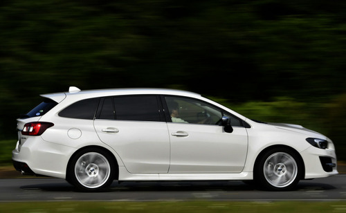 ハイストーリー　スバル　レヴォーグ　2016 クリスタルホワイトパール ハイストーリー スバル レヴォーグ 2016 クリスタルホワイトパール