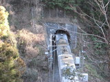 トンネルに・・・。