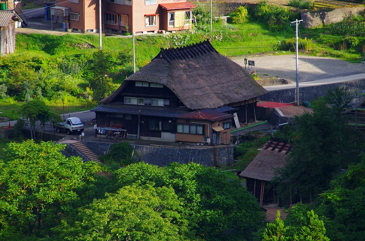 2015082447