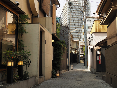 路地