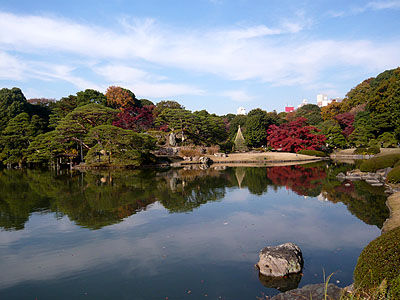 六義園
