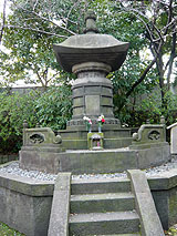 徳川家茂の宝塔