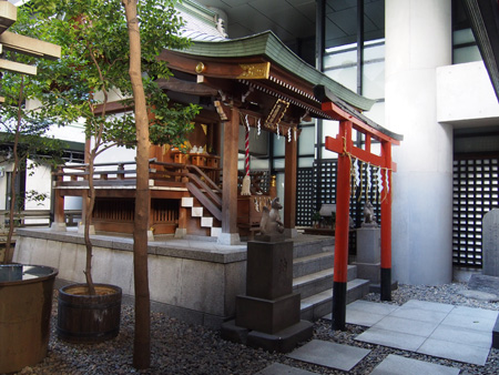 築土神社