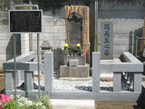 関孝和の墓