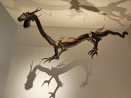 自在 龍