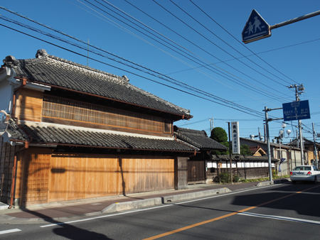 酒屋