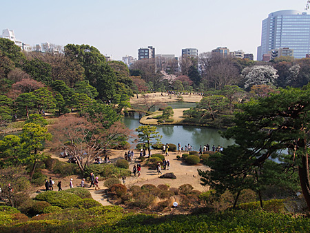 六義園
