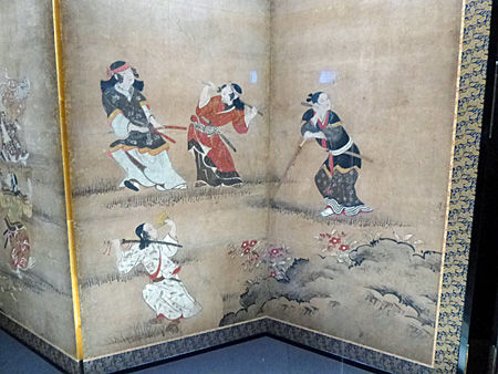 花下遊楽図屏風
