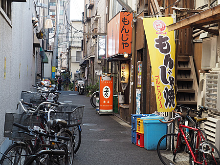 月島の路地