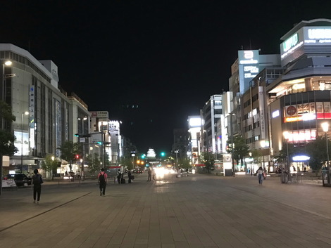 201806032103001