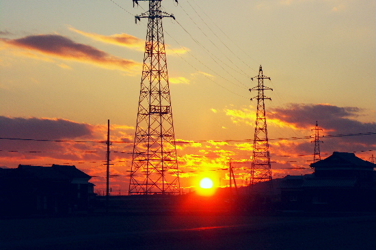 鉄塔と夕日 Dimageの世界