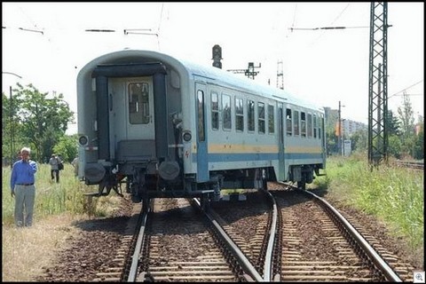�����ʣ���ɥ�ե�