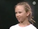 11歳のロシア少女が披露する見事なダンス