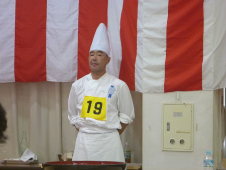 me16