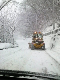 ホワイトバレー行き道除雪車