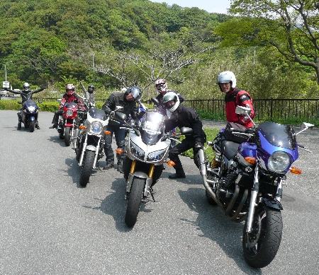 c6cf4121.jpg