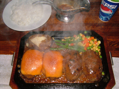 唸るハンバーグ