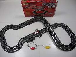 スロットカー・ファストレーン「スピードチェーサー」 : XBOX ONE PLAY