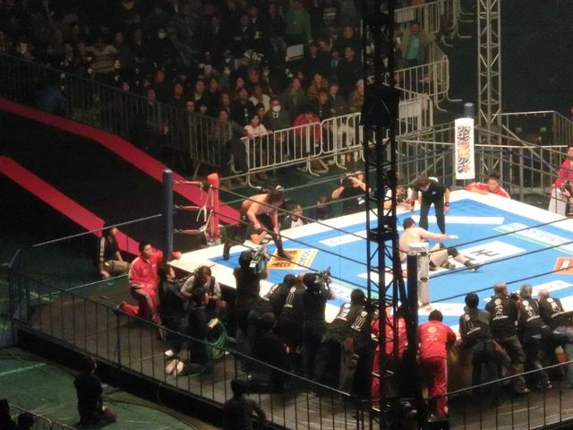 2013-01-04 新日本プロレス279.JPG