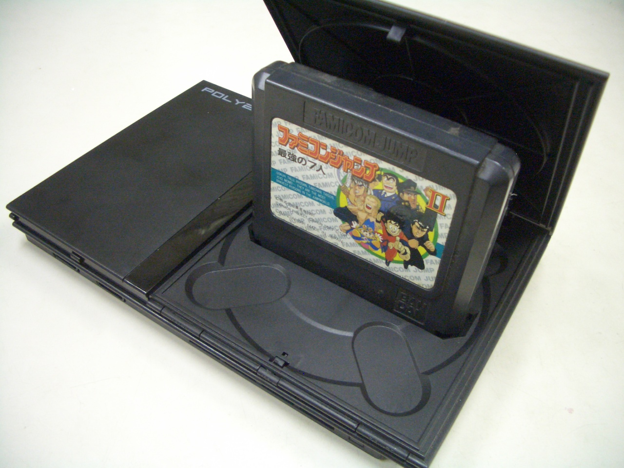 ファミコン差してみた