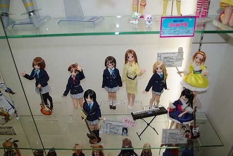 新アゾン仮店舗18