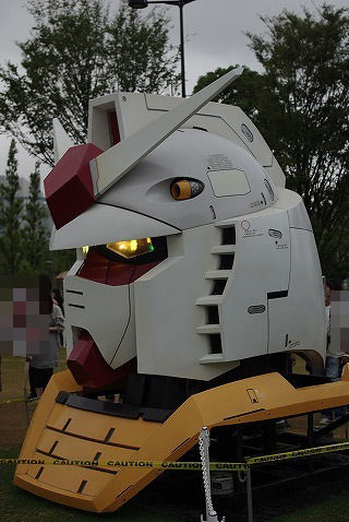2011お台場ガンダム40