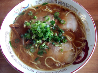 ���飲