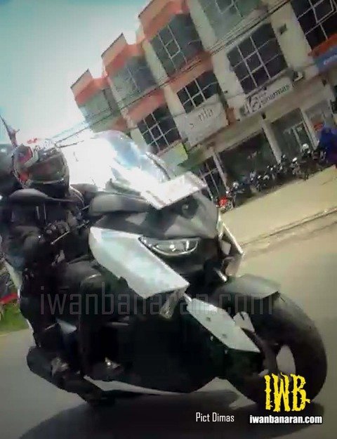 spyshot-Yamaha-X-Max-iwanbanaran-2