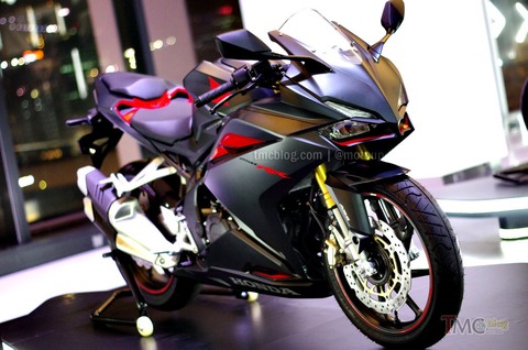honda-cbr-250-rr-008-tmcblo