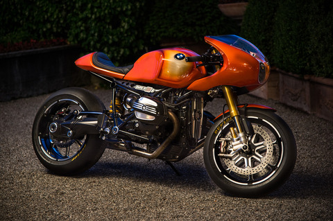 P90124165_highRes_bmw-motorcycle-at-th