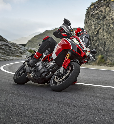 Multistrada-1260-PP-MY18-05b-Carousel-Imgtext-677x740