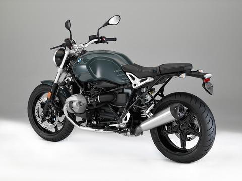 P90233751_highRes_the-new-bmw-r-ninet-