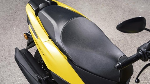 2017-Yamaha-Tricity-EU-Sunny-Yellow-Detail-004