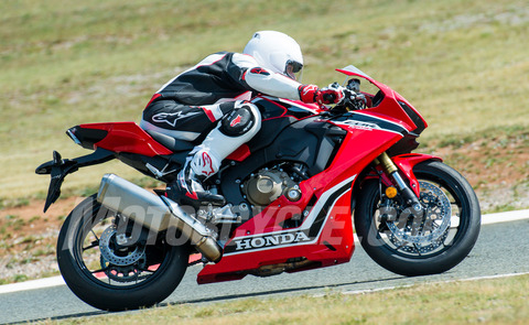 091416-2017-honda-cbr1000rr-spied-cbr_hi-4