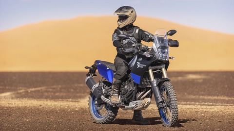 2019-Yamaha-XTZ700-EU-Power_Black-Static-007-03