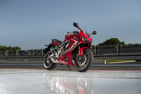 156009_2019_CBR650R