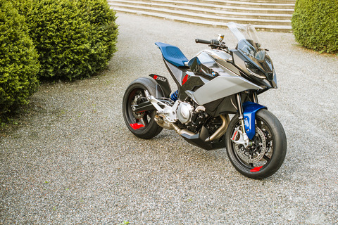 P90305941_highRes_bmw-motorrad-concept