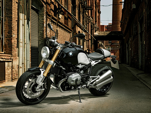 P90135735_highRes_bmw-r-ninet-10-2013