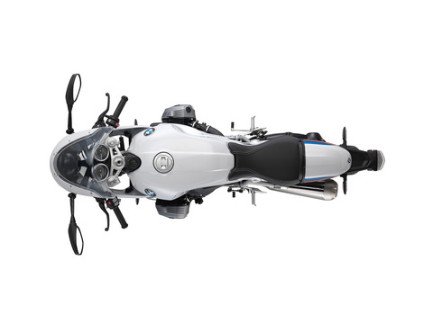 P90232662_highRes_the-new-bmw-r-ninet-